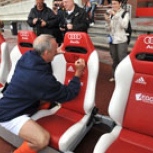 Ajax stadionstoelen ook na 4 jaar op de reservebank nog van waarde.